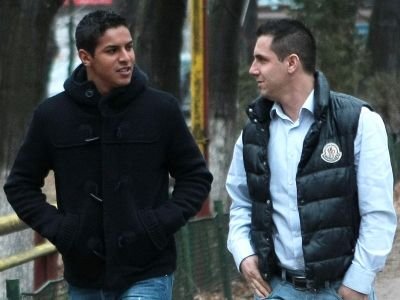 28.000 de stelisti au decis: el e transferul de care s-au indragostit dupa un singur meci! Il scoate din echipa pe Rusescu?_2