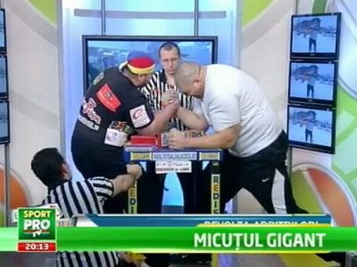 Micutu' si Valahu au facut CUTREMUR in Bucuresti! Cele mai tari faze dintr-o lupta EPICA
