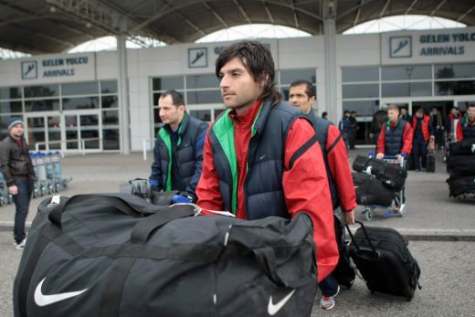 Becali il baga in sedinta pe Brandan: Nu are caracter! Sta pe bani multi la Steaua, nu sunt sclavul lui!