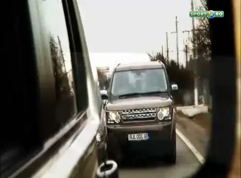 VIDEO: Andone, tarat prin noroi de un pilot roman de raliuri!