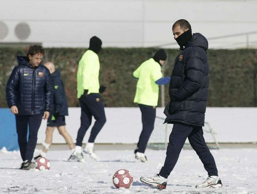 SUPERFOTO: Barcelona, congelata! Gluma zilei in cantonamentul lui Pep: Frate, am ajuns in Romania? :))