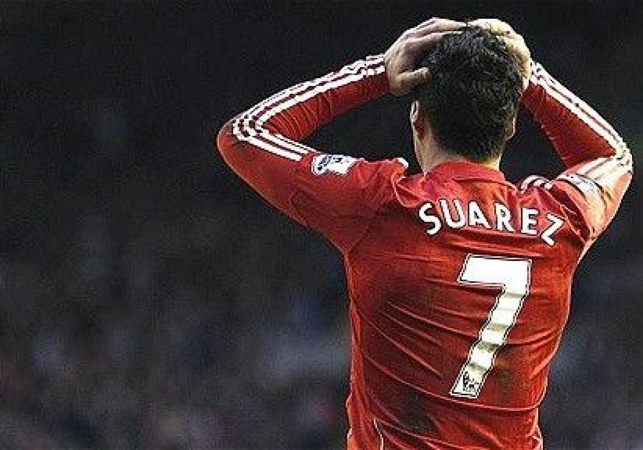 Liverpool 0-0 Tottenham! Suarez a revenit la Liverpool, care a dominat-o pe Tottenham inainte de derbyul cu Manchester! Toate fazele aici:_6