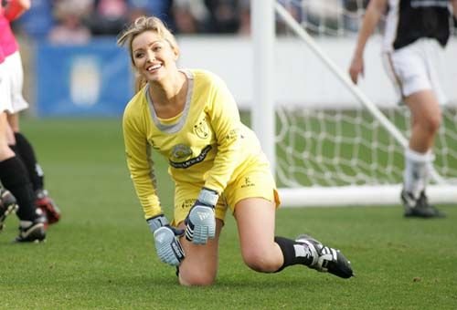 FOTO Ea a pus ochii pe Pantilimon in Anglia! Prezentatoarea SUPER SEXY din Manchester care il adora pe roman!_2