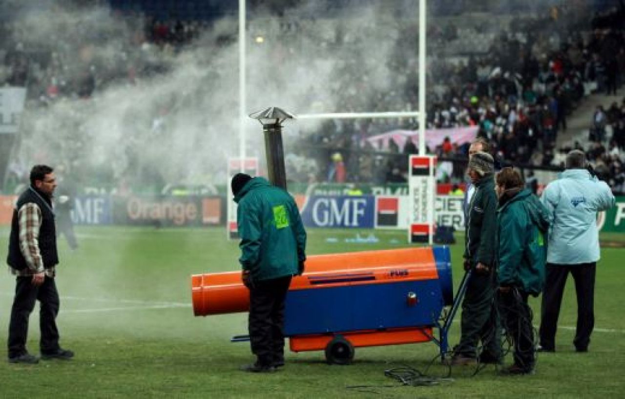 Un dezastru mai mare decat National Arena! O tara intreaga s-a uitat degeaba la un gazon verde! Cum au fost trimisi acasa 80.000 de oameni:_1