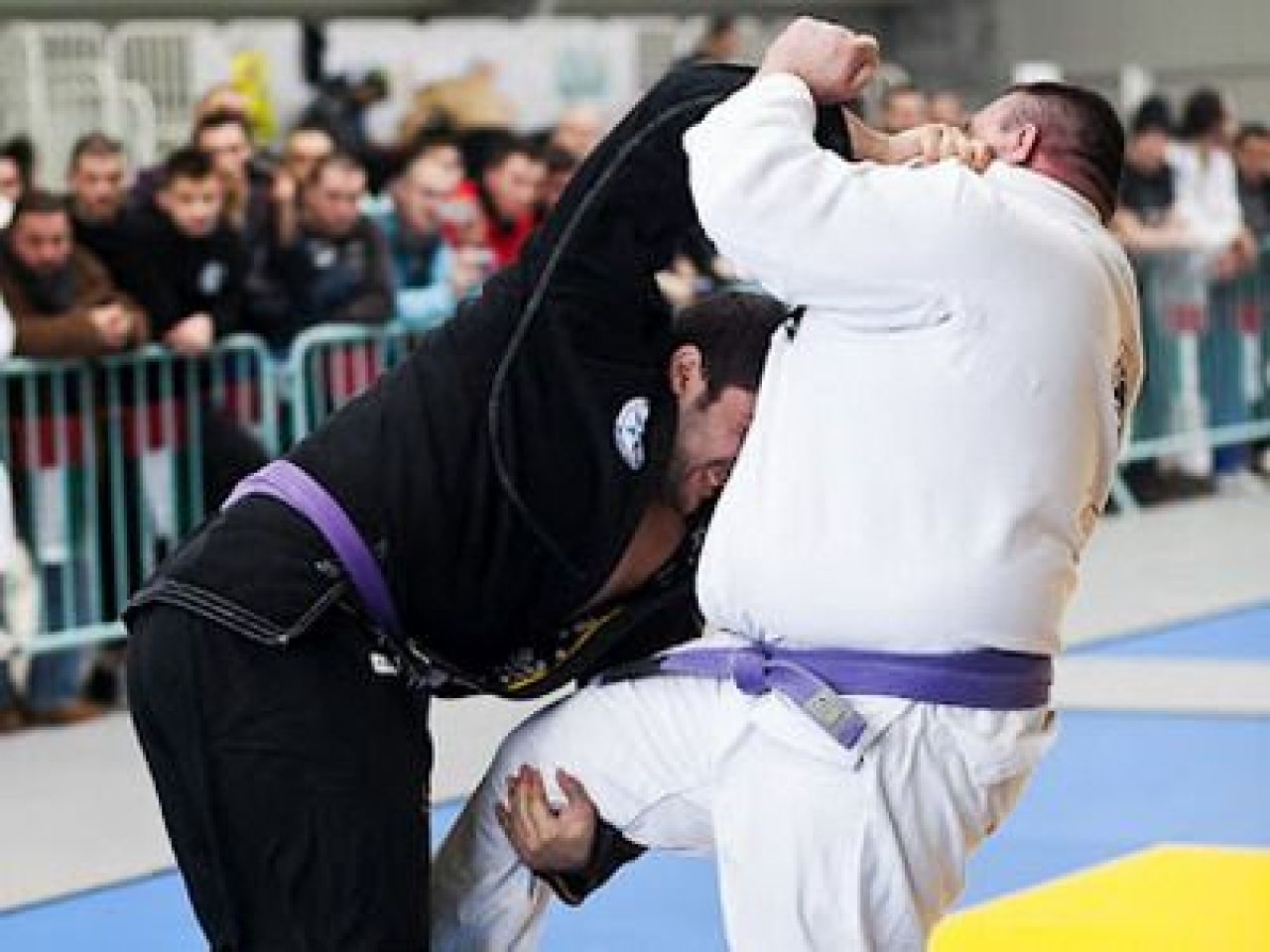 Trei romani s-au calificat la turneul de $1.000.000 organizat de seici! Cine SE BATE PENTRU AUR si cele mai bune performante ale Romaniei:_1