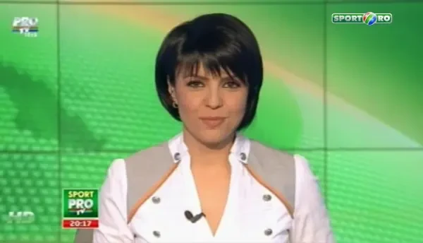 SUPER VIDEO: Formele uneia dintre cele mai SEXY femei din America au devenit circuit de curse :)