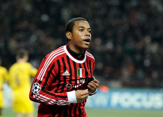 VIDEO/ Henry pleaca plangand in SUA! AC Milan 4-0 Arsenal! Dubla Robinho, gol FABULOS Boateng! Italienii cauta adversar pentru sferturi_5