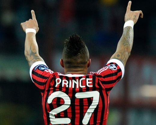 VIDEO/ Henry pleaca plangand in SUA! AC Milan 4-0 Arsenal! Dubla Robinho, gol FABULOS Boateng! Italienii cauta adversar pentru sferturi_6