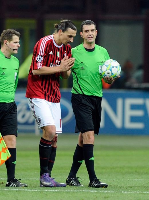VIDEO/ Henry pleaca plangand in SUA! AC Milan 4-0 Arsenal! Dubla Robinho, gol FABULOS Boateng! Italienii cauta adversar pentru sferturi_9