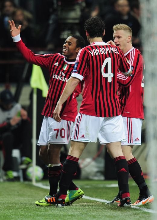 VIDEO/ Henry pleaca plangand in SUA! AC Milan 4-0 Arsenal! Dubla Robinho, gol FABULOS Boateng! Italienii cauta adversar pentru sferturi_10