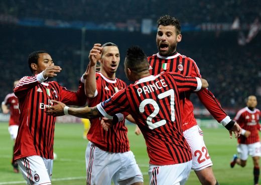 VIDEO/ Henry pleaca plangand in SUA! AC Milan 4-0 Arsenal! Dubla Robinho, gol FABULOS Boateng! Italienii cauta adversar pentru sferturi_12