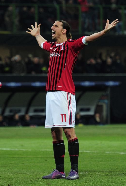 VIDEO/ Henry pleaca plangand in SUA! AC Milan 4-0 Arsenal! Dubla Robinho, gol FABULOS Boateng! Italienii cauta adversar pentru sferturi_18