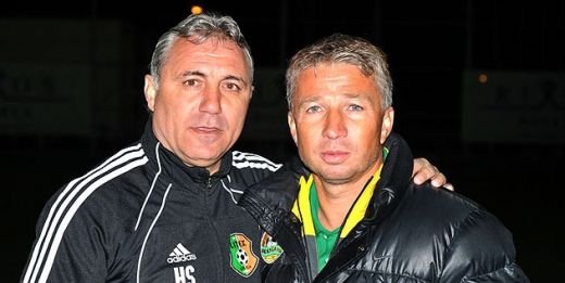 Imagini LEGENDARE: Dan Petrescu si Hagi au stabilit cum vor imparti EUROPA cu fosti jucatori URIASI de la Barcelona si Real Madrid_3