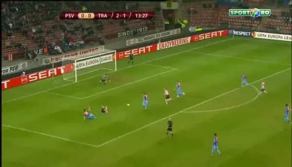 Stiti bancul cu patrula? :) Vezi aici cum s-a calificat PSV dupa 4-1 cu Trabzonspor! VIDEO REZUMAT