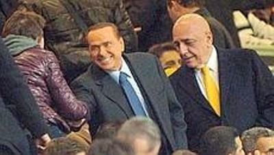 SCENE INCREDIBILE la Milan - Juve! Galliani s-a luat la bataie cu Conte si arbitrul meciului din cauza unui GOL FURAT pe fata!_2