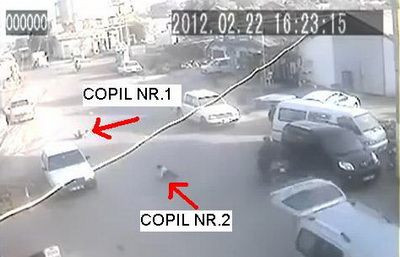 VIDEO: Domnu , domnu , v-au cazut copiii din masina! :))