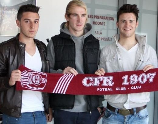 CFR Cluj transfera pe banda: 4 jucatori din Italia au ajuns azi in Romania! Vezi ce pusti surpriza a luat Paszkany!