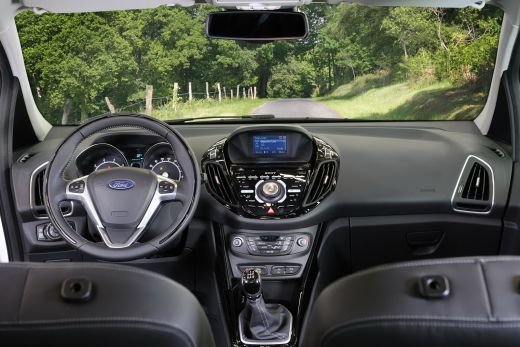 GENEVA 2012! Noul Ford care se face la Craiova are o problema...ii 