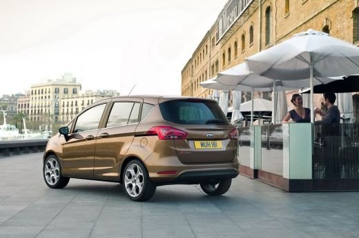 GENEVA 2012! Noul Ford care se face la Craiova are o problema...ii 