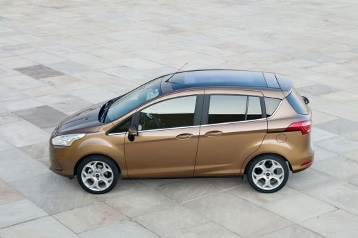 GENEVA 2012! Noul Ford care se face la Craiova are o problema...ii 
