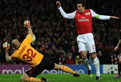 VIDEO: Arsenal 3-0 AC Milan, Benfica 2-0 Zenit! Milan a fost aproape de inca o umilinta istorica! Benfica este in sferturi! Vezi toate fazele:_8