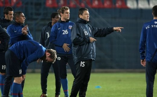 Jucatorul care REFUZA sa fie capitan la Steaua! Cine e SEF cand Bourceanu si Florin Costea sunt in tribuna