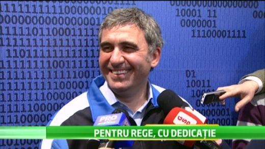 SUPER VIDEO: Hagi si-a lansat cel mai spectaculos tricou din cariera! Cum arata echipamentul celui mai tare 10 din istoria Romaniei