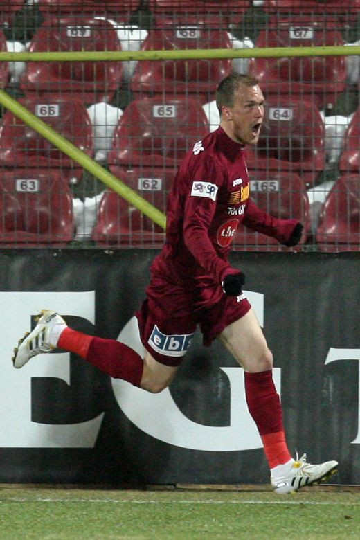 CFR e liderul Romaniei, Kapetanos rateaza ca TORRES in ultima secunda a meciului: Gaz Metan 1-1 CFR Cluj!_3