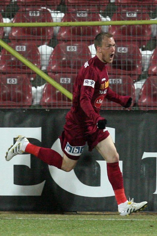CFR e liderul Romaniei, Kapetanos rateaza ca TORRES in ultima secunda a meciului: Gaz Metan 1-1 CFR Cluj!_3