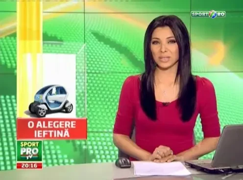 Milionarul care circula cu masina de 3.000 de euro! Ba, ai innebunit? Il vezi pe Ronaldo urcand in asa ceva? :)