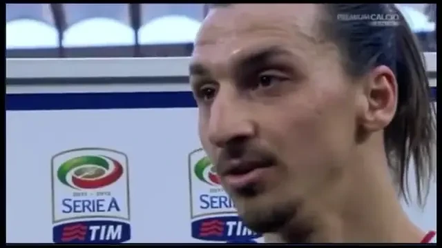 VIDEO: A dat un gol fenomenal, dar spectacolul adevarat a venit DUPA meci :) Ibrahimovici a injurat o ziarista, in direct la TV: Ce p@# mea te uiti!