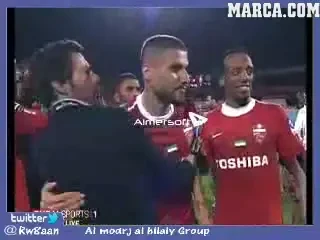 VIDEO: Jucatorii lui Maradona si-au pierdut MINTILE! Portarul a luat la bataie un adversar la finalul meciului