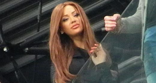FOTO: Bianca Dragusanu a INCINS un stadion intreg: aparitie SUPER SEXY la U. Cluj - Steaua!_8