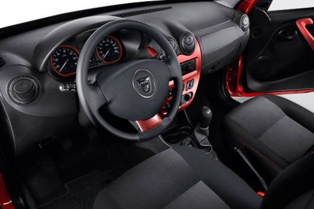 SUPER FOTO: Inca un model nou de la Dacia: Vezi prima surpriza dupa lansarea Lodgy!_2