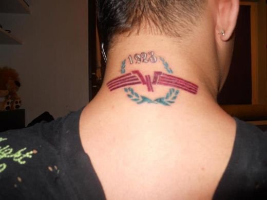 WOW! Si-a tatuat fiecare centimetru pe spate cu Steaua si cei dragi! Trimite-ne si tu tatuajul tau! UPDATE FOTO_14