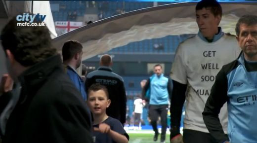 VIDEO SENZATIONAL: Baaa, ce faci acolo?! De ce a tipat un copil la Pantilimon inainte de meciul cu Chelsea :))