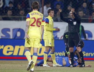Stilul englezesc nu se potriveste cu Liga 1! Nu mai las jocul liber in viata mea! Ce spune Balaj despre penaltyul cerut de Becali: