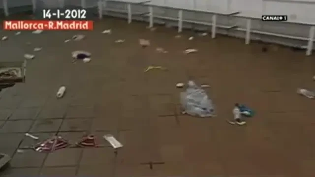 Jucatorii de la Real Madrid mananca pizza in pauza meciurilor! Guardiola i-a bagat la dieta cu fructe! SUPER VIDEO: