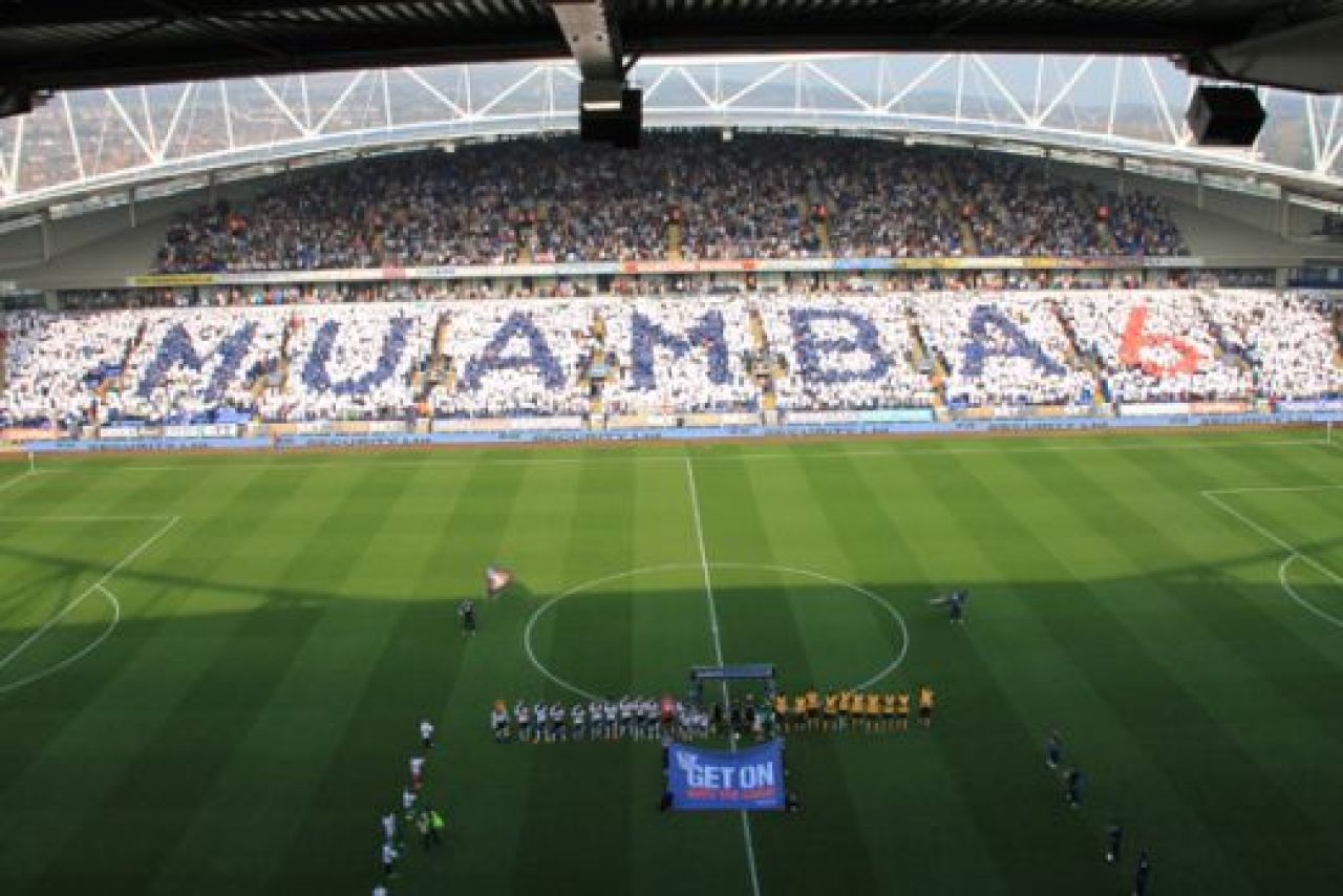 Anglia isi sterge lacrimile! Milioane de fani UITA de sentimente pentru un meci FABULOS! Fotbal pentru inima lui Muamba_1