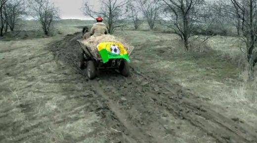 VIDEO DEMENTIAL! Taranii rusi sunt NEBUNI dupa Super Dan! Merg cu CARUTA la Krasnodar sa vada meciul URIAS cu Steaua