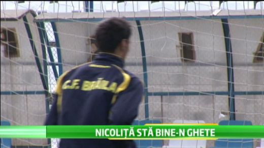 SUPER VIDEO Fratele lui Nicolita se pregateste de Liga I! A primit ghete fermecate din Franta! Vezi cum da in bara ca Ronaldinho