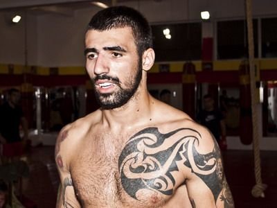 Bogdan Stoica A Dat Ko In 8 Secunde Vezi Lovitura Care A Stabilit Un Nou Record In Local Kombat Super 1