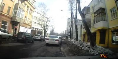 VIDEO: Asa ceva vezi o data la 100 de ani:&nbsp;greseala uriasa&nbsp;la volan si un accident pe care nu o sa-l intelegi!