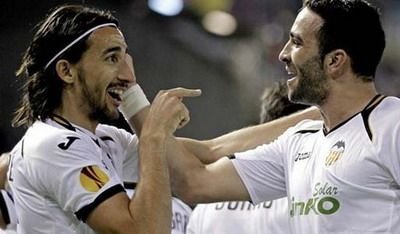 Singura echipa ce o poate opri pe Bilbao! Valencia a spulberat inca o echipa pe teren propriu! Vezi ce scheme GENIALE au la corner - Rezumat VIDEO