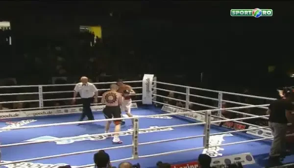 TKO-ul ZILEI! O bataie pe care a tinut-o minte: vezi cum a castigat titlul interimar in versiunea WBO! VIDEO