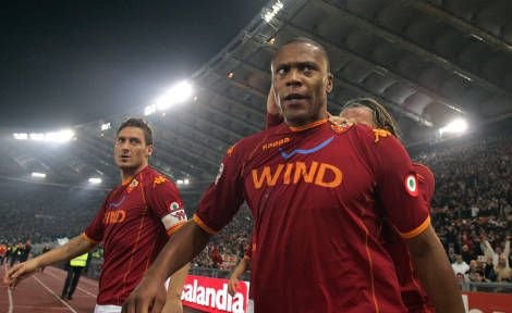 Antrenorul care i-a facut MILIONARI pe Mutu si Adrian Ilie, calcat in picioare de un jucator: Asta a vrut sa ma distruga, sa ma scoata din fotbal!