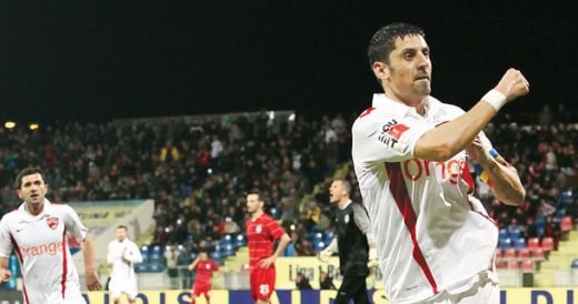 Prima victima de LUX a lui Bonetti: Danciulescu trimis pe BANCA! Bijuteria de 5 mil care va STRALUCI la Dinamo