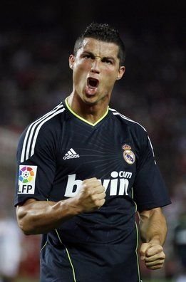 FOTO Celebrarile PROVOCATOARE ale lui Cristiano Ronaldo! 