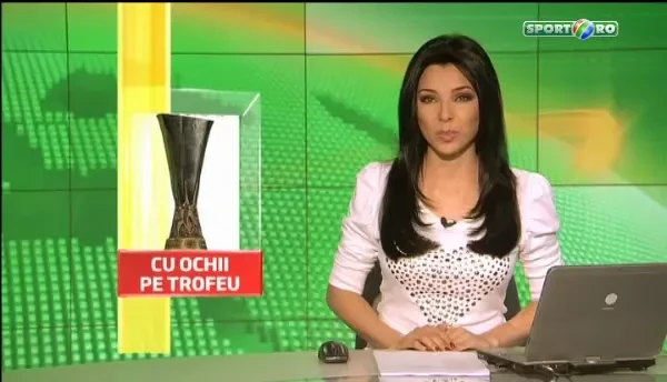 VIDEO! Trofeul Europa League, aparat de 50 de bodyguarzi! Ce au zis Piturca, Popescu si Hagi cand l-au vazut: