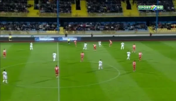 SENZATIONALUL Balgradean! A salvat-o pe Dinamo de RUSINE la Medias! Piturca nu stie pe cine sa aleaga dupa imaginile astea! Cum a aparat cu Gaz!